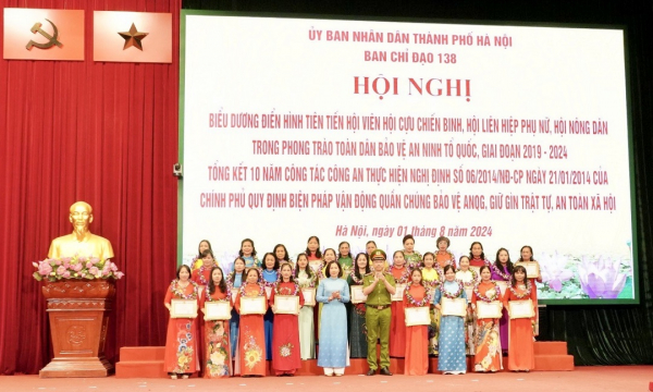 Hà Nội biểu dương nhiều điển hình tiên tiến trong phong trào toàn dân bảo vệ an ninh Tổ quốc -0