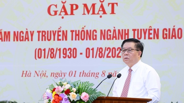 vna_potal_gap_mat_ky_niem_94_nam-1722558250083.jpg