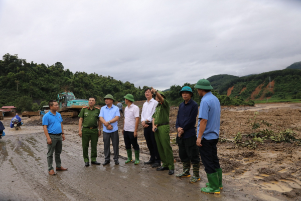 Petrovietnam thăm hỏi, hỗ trợ người dân Sơn La và Điện Biên khắc phục hậu quả mưa lũ -1