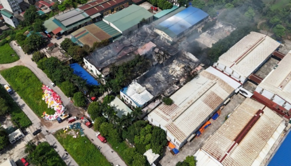 Kịp thời chữa cháy tại Công ty TNHH Khang Trang trên địa bàn huyện Gia Lâm -0