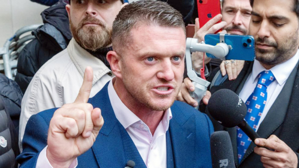 2_tommy robinson.jpg -1