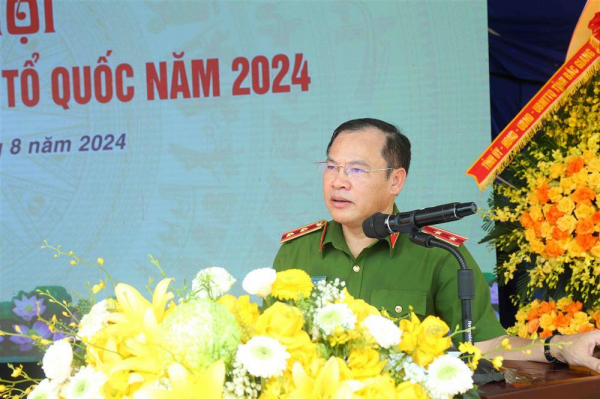 Deputy Minister Nguyen Van Long attends “All people protecting national security” Festival in Bac Giang -0