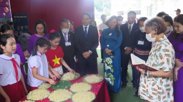 Thai Princess pays working visit to Lao Cai province -0