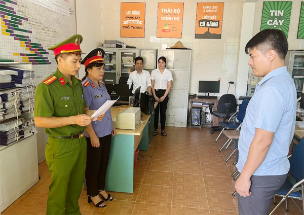 giap.jpg -0