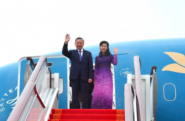 Party General Secretary and President To Lam begins state visit to China -0