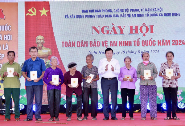 Lan toả ý nghĩa ngày hội toàn dân bảo vệ An ninh Tổ quốc tại Nghệ An -0