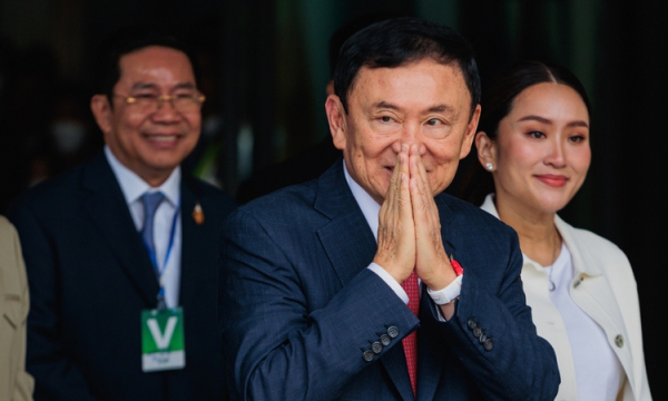 2_thaksin shinawatra.jpeg -0