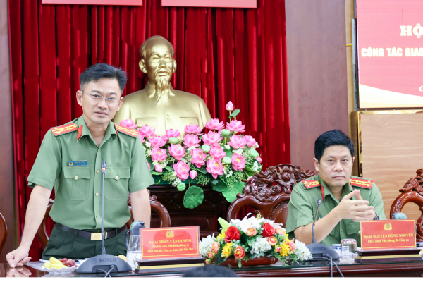 Hội ý nghiệp vụ công tác giao liên CAND địa bàn Tây Nam Bộ -0