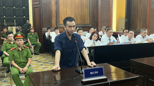Vụ hút cát lậu, nhiều người trong một gia đình lãnh án -0