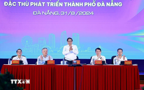 Thủ tướng Phạm Minh Chính: Đà Nẵng cùng cả nước theo kịp, tiến cùng, vươn lên -0