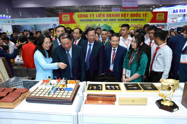 Khai mạc Hội chợ Du lịch Quốc tế TP Hồ Chí Minh lần thứ 18 -0