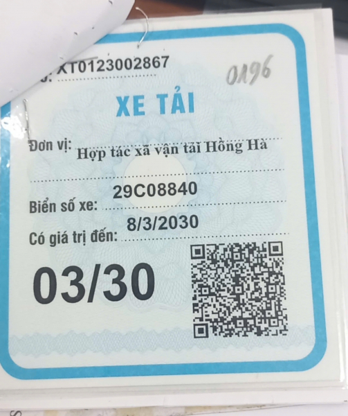 Hợp tác xã bị thu hồi giấy phép,  gần 900 phù hiệu xe hợp đồng chưa chịu nộp lại -0