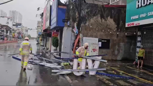 Bão vừa vào càn quét tan hoang Quảng Ninh và Hải Phòng -0