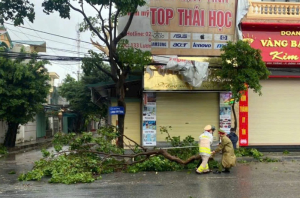 Công an tỉnh Ninh Bình đẩy mạnh công tác phòng, chống cơn bão số 3 (bão Yagi) -0