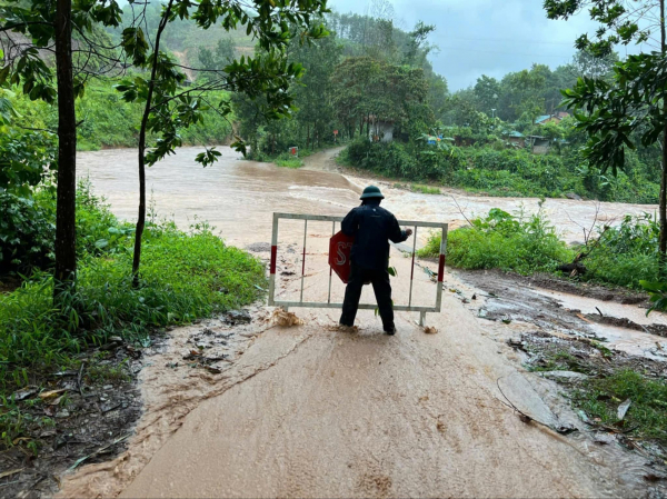 Bão Yagi đổ bộ vào Quảng Ninh gây thiệt hại sơ bộ, hơn 4.900 cán bộ công an tham gia ứng phó với -0