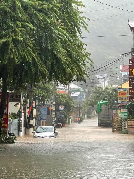 Mưa lớn trong đêm khiến nhiều nơi trên địa bàn tỉnh Sơn La bị thiệt hại -0