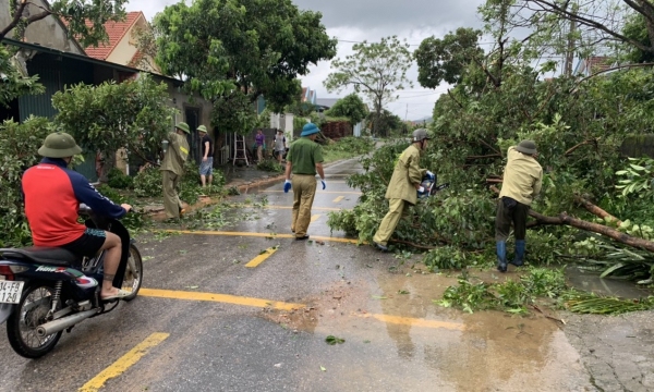 Công an Quảng Ninh khắc phục hậu quả sau bão -0