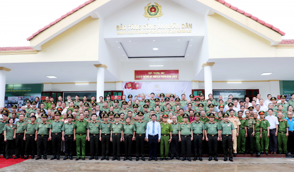 Gặp mặt Kỷ niệm 40 năm thắng lợi  Kế hoạch phản gián CM12 và Chuyên án ĐN10 -0