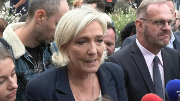 4_marine le pen.jpg -3