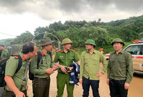 Tường thuật của phóng viên Báo CAND từ hiện trường vụ lũ quét kinh hoàng ở Làng Nủ -0