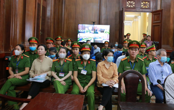 TAND TP Hồ Chí Minh đề nghị bị hại kiểm tra lại thông tin, số lượng trái phiếu trong vụ án Trương Mỹ Lan -0