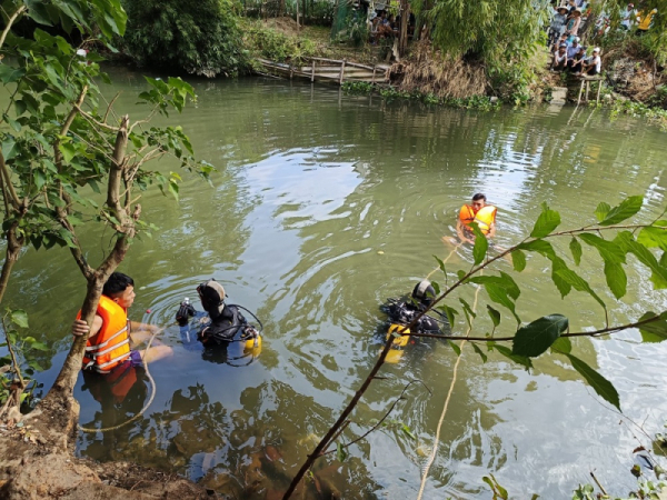 Lãnh án giết người sau va chạm giao thông  -0