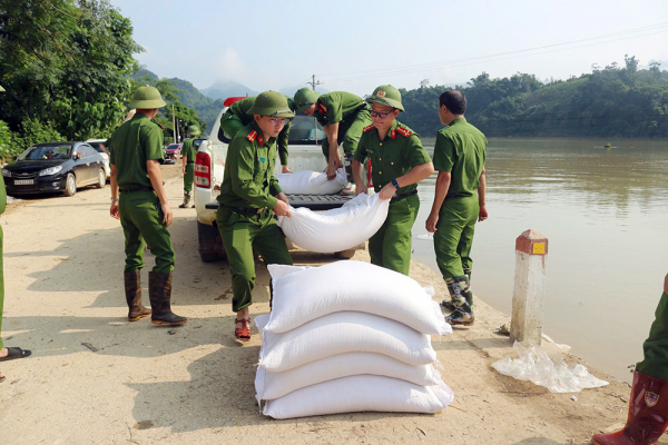 Tập trung huy động nhân lực hỗ trợ dân khắc phục hậu quả thiên tai -0