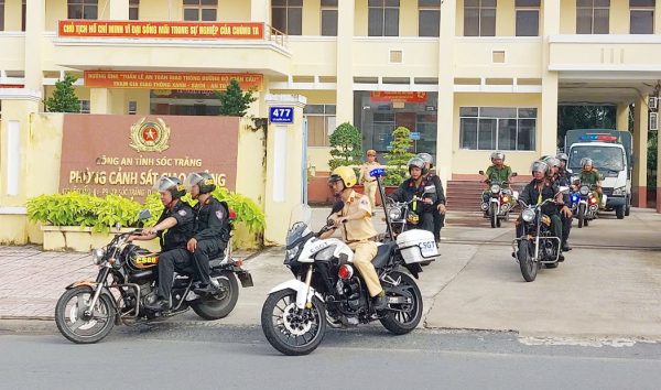Sóc Trăng xử lý nghiêm xe ba, bốn bánh tự chế -1