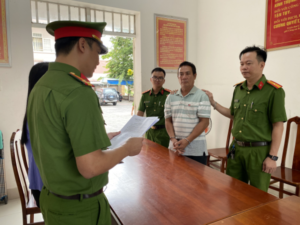 Bắt tạm giam các đối tượng trong vụ các tàu cá tháo thiết bị giám sát hành trình -1