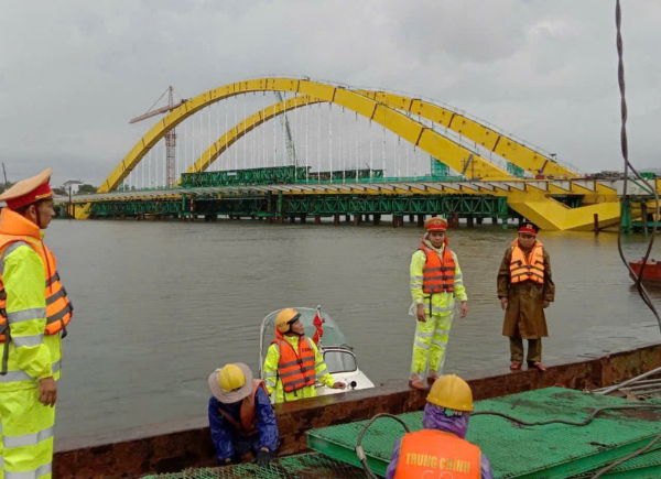 Di dời hàng trăm hộ dân đồng bào dân tộc thiểu số đề phòng sạt, trượt lở đất -0