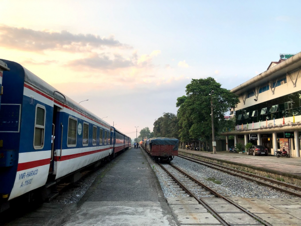  Tàu khách du lịch Hà Nội - Lào Cai hoạt động trở lại từ 23/9 -0