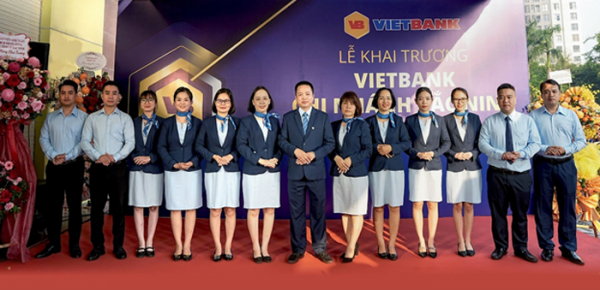 VIETBANK tưng bừng khai trương chi nhánh Bắc Ninh -0