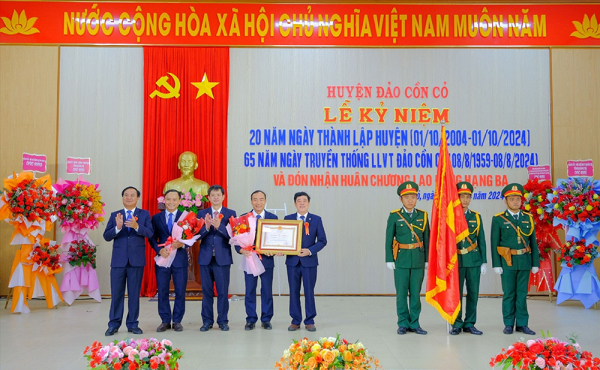 Trên hòn đảo tiền tiêu -0