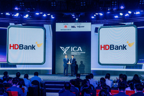 HDBank được vinh danh “Ngân hàng Xanh của năm” tại Better Choice Awards 2024 -0