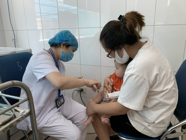 Rà soát không bỏ sót trẻ trong chiến dịch tiêm chủng vaccine sởi -0