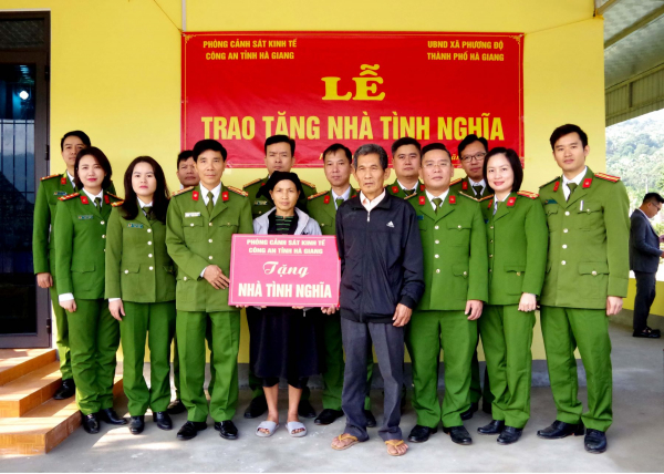 Phát động cao điểm 450 ngày đêm xoá nhà dột, nhà tạm cho người dân cả nước -0