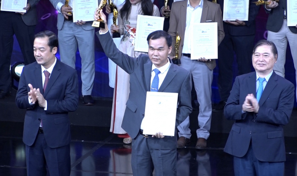 Tỉnh Lạng Sơn được tôn vinh Cơ quan nhà nước chuyển đổi số xuất sắc -0