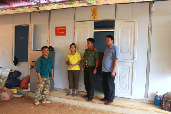Bài cuối: Niềm vui trong những ngôi nhà mới -0
