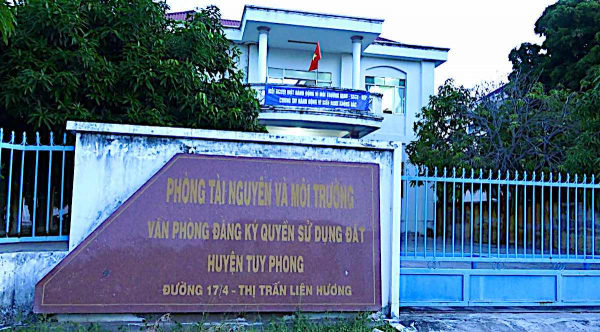 Bình Thuận: Khởi tố hình sự vụ án cấp sổ đỏ chồng lấn vào đất rừng tại huyện Tuy Phong  -0