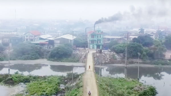 Bài 1: Ô nhiễm nặng và “cái chết” của sông Ngũ Huyện Khê Làng giấy trăm năm -0