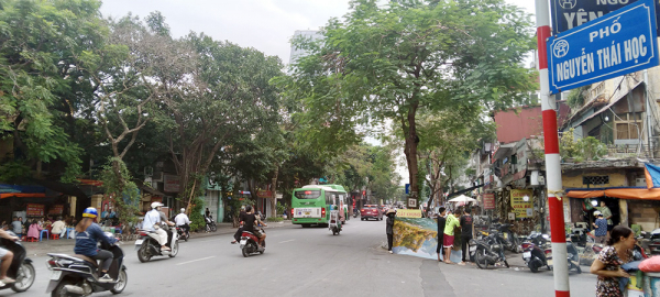 2-đoạn đầu phố nguyễn thái học.jpg -0