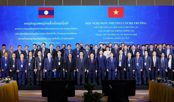 Vietnam, Laos’ police seek approach to strengthen cooperation in controlling crime -0