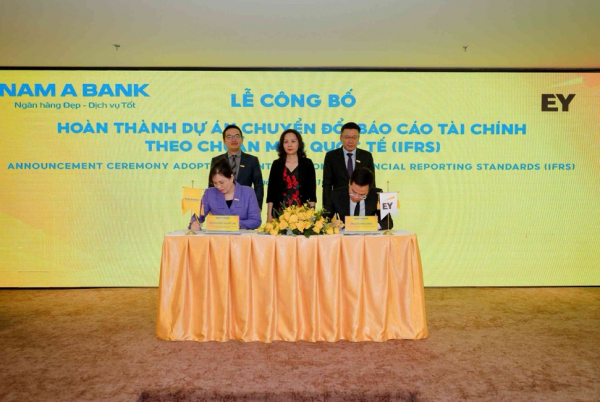 Nam A Bank - “số và xanh” tiếp tục là động lực phát triển bền vững -0