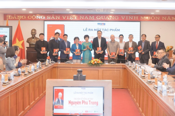 TTXVN ra mắt cuốn sách về Tổng Bí thư Nguyễn Phú Trọng của tác giả Hàn Quốc -0