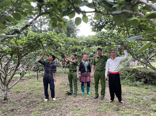 Nhiều hoạt động giao lưu văn hóa Việt - Trung trong Tuần Du lịch - Văn hóa Lai Châu năm 2024 -0