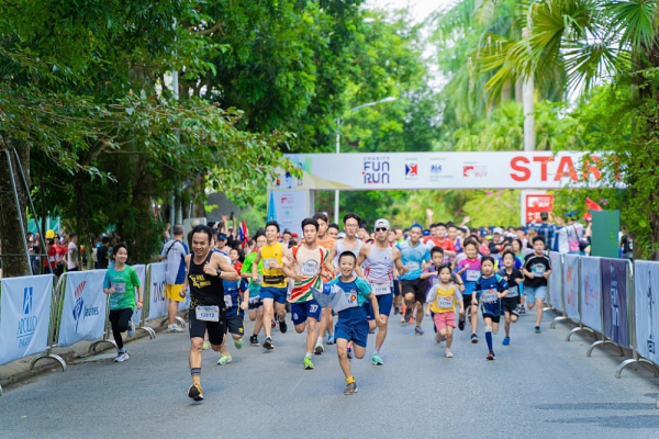 Chạy bộ để gây quỹ từ thiện -0