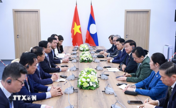 Thủ tướng Chính phủ Phạm Minh Chính hội kiến Tổng Bí thư, Chủ tịch nước Lào -0