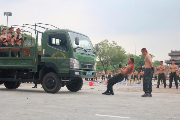 Mãn nhãn với những màn trình diễn ấn tượng tại khai mạc Đại hội Khỏe Vì An ninh Tổ quốc -0