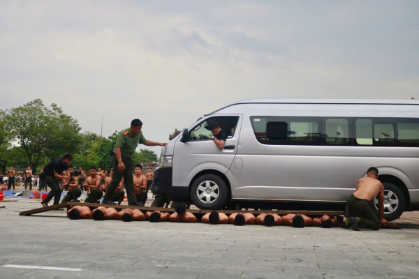 Mãn nhãn với những màn trình diễn ấn tượng tại khai mạc Đại hội Khỏe Vì An ninh Tổ quốc -0