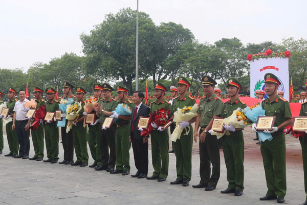 Mãn nhãn với những màn trình diễn ấn tượng tại khai mạc Đại hội Khỏe Vì An ninh Tổ quốc -0